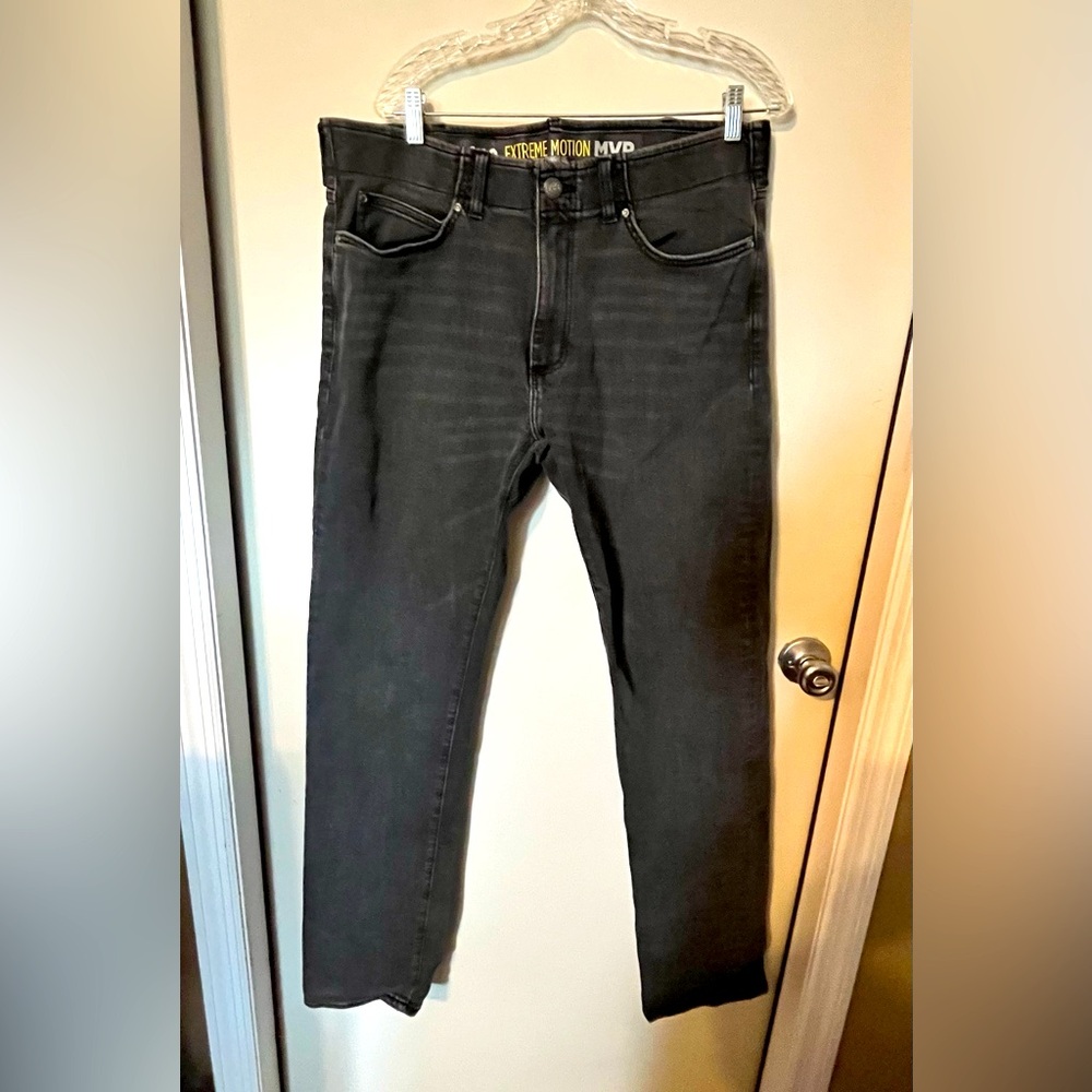 Lee Extreme Motion MVP Slim Fit Straight Leg Mens Jeans 36 X 36 Black Lightwash